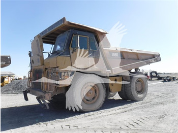Голем истоварувач/ Камион за камења CATERPILLAR 769