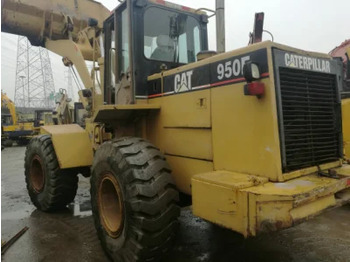 Натоварувач на тркала CATERPILLAR 950F