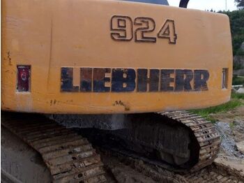 Багер гасеничар LIEBHERR R 924
