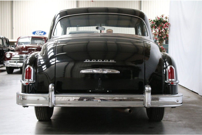 Автомобил Dodge Coronet 1950: слика 4