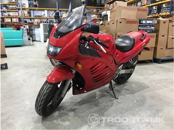 Мотоцикл Suzuki RF600R: слика 1