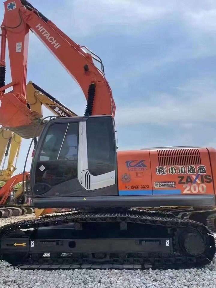 Багер гасеничар 90%new 20 ton Korea Original made HITACHI ZX200 used hydraulic crawler excavator in ready stock: слика 4