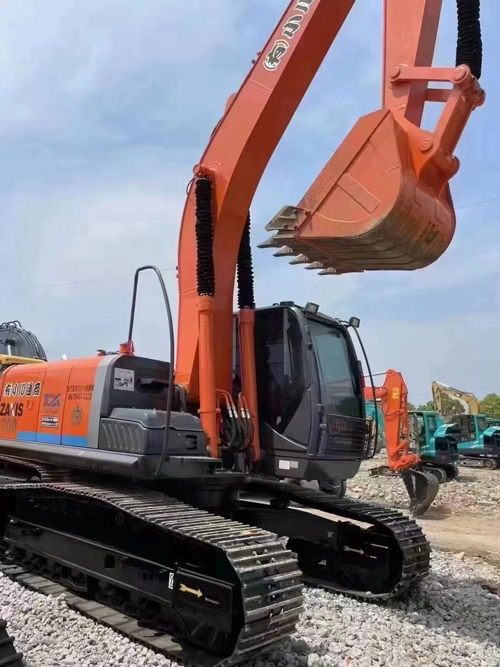 Багер гасеничар 90%new 20 ton Korea Original made HITACHI ZX200 used hydraulic crawler excavator in ready stock: слика 3