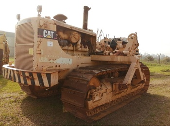 Булдожер за поставување цевки Cat 583H