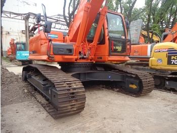 Багер гасеничар DOOSAN DX300LC: слика 1