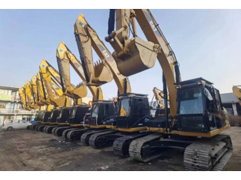 Багер гасеничар High Quality Second Hand Digger Caterpillar Used Excavators Cat 320d2,320d,320dl For Sale In Shanghai: слика 3