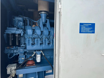 Генераторска поставка MTU 16V 4000 SDMO 2200 kVA Silent generatorset in container: слика 2