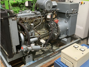 Генераторска поставка SDMO 70 kVa Perkins diesel: слика 3