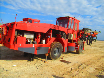 Рударска машина Sandvik DT820: слика 5