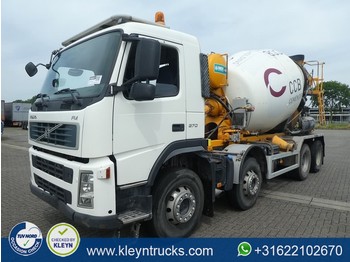 Камион миксер за бетон Volvo FM 370 euro 5 8x4 8.5m3: слика 1