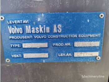 Volvo M70c - Компактен натоварувач: слика 5