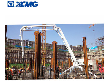 Машина за бетон XCMG Schwing PB17D-3R 17m High Quality Hydraulic Spider Concrete Placing Boom: слика 3