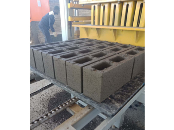 XCMG manufacturer MM8-15 Mud Red Clay Brick Making Machine - Машина за бетонски блокови: слика 4