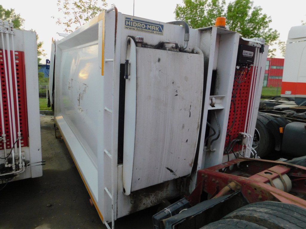 Сандак на камион за ѓубре Hidro mak Compactor hidro mak 15 m3: слика 6