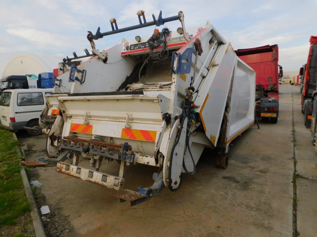 Сандак на камион за ѓубре Hidro mak Compactor hidro mak 15 m3: слика 2