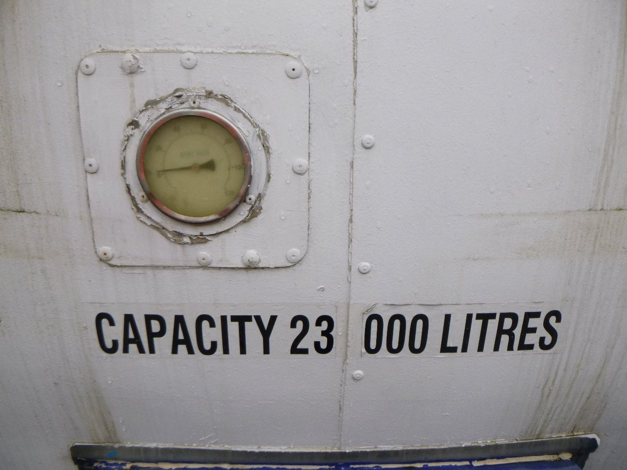 Цистерна контејнер, Полуприколка M Engineering Chemical tank container inox 20 ft / 23 m3 / 1 comp: слика 12