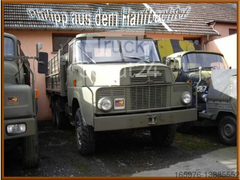 Henschel HS3 14 HA 6x6 Schweizer Armee mit Winde - Камион со платформа: слика 2