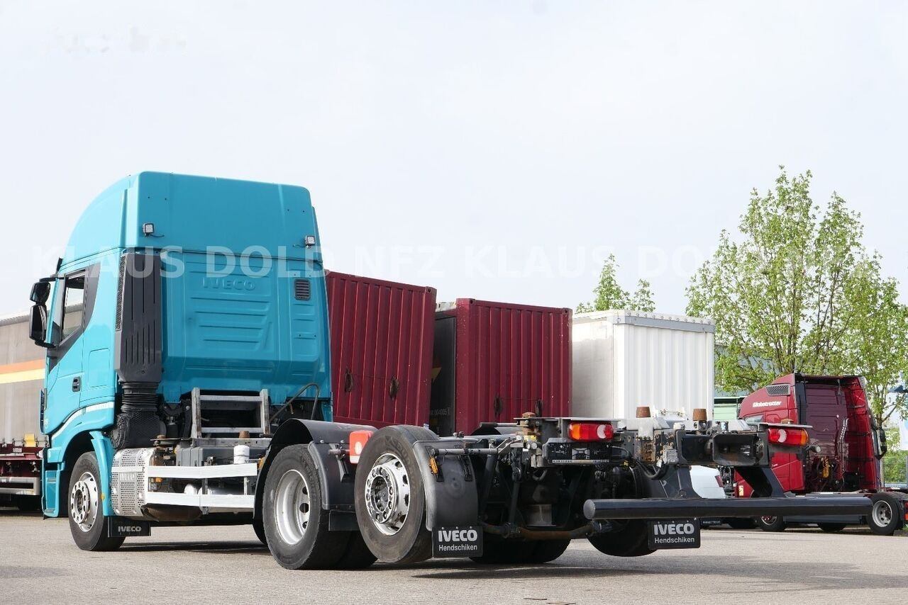 Транспортер на контејнер/ Камион со променливо тело IVECO Stralis 260S42 Container truck 6x2: слика 4