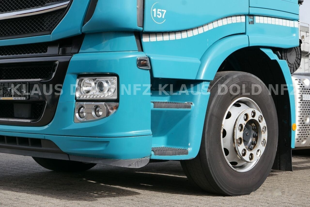 Транспортер на контејнер/ Камион со променливо тело IVECO Stralis 260S42 Container truck 6x2: слика 11