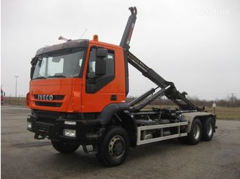 Камион со кука за подигање IVECO Trakker 410 Multilift XR21 6x6: слика 1