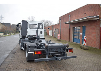Iveco Eurocargo 75E14 Multilift City Abrollkipper  - Камион со кука за подигање: слика 5