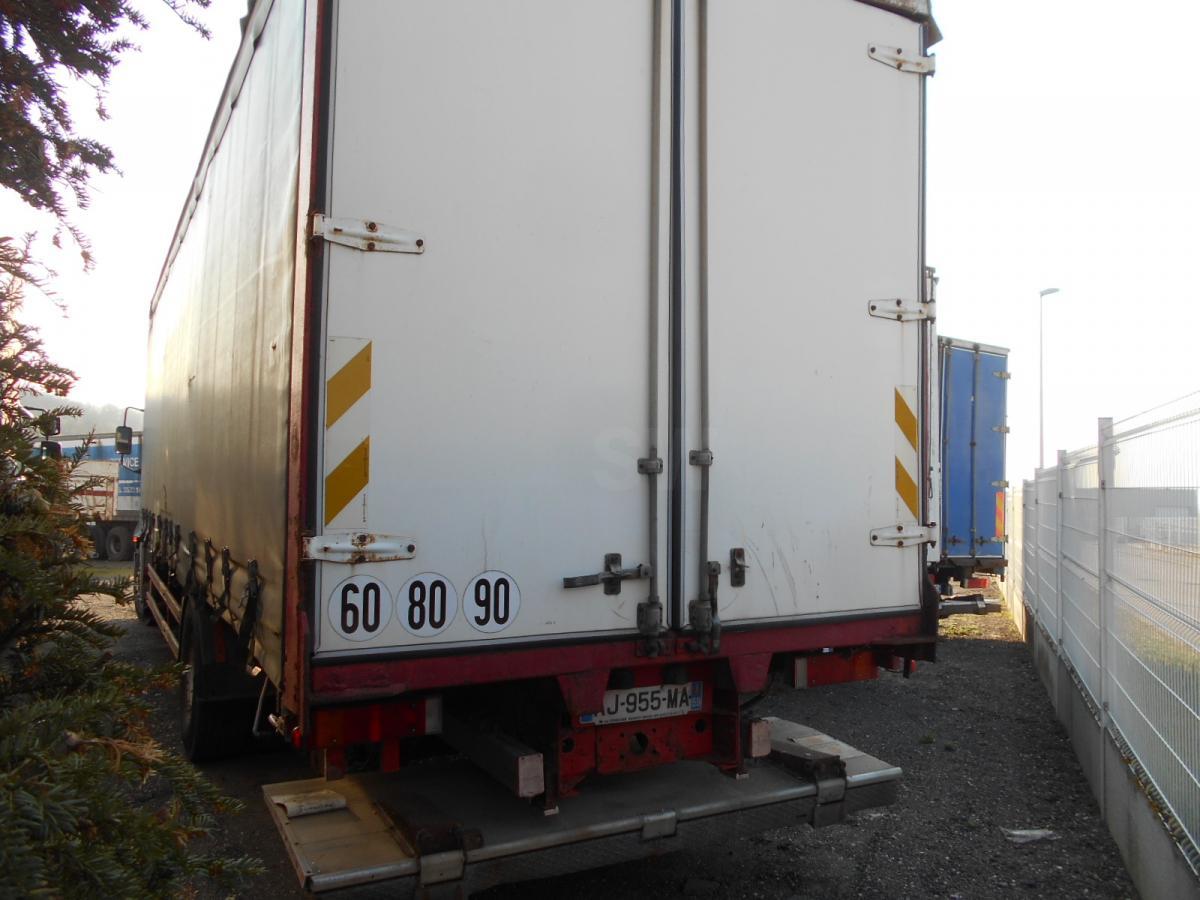 Камион со церада Iveco Stralis 310: слика 5