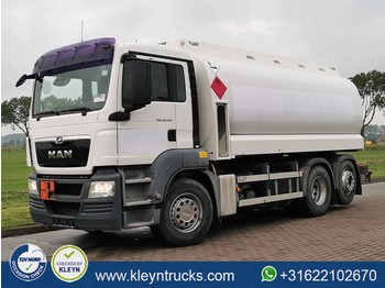 Камион цистерна MAN 26.320 TGS fuel tank: слика 1
