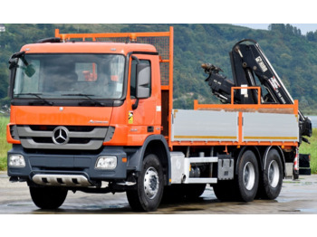 Камион со платформа, Камион со кран Mercedes-Benz ACTROS 2636: слика 4