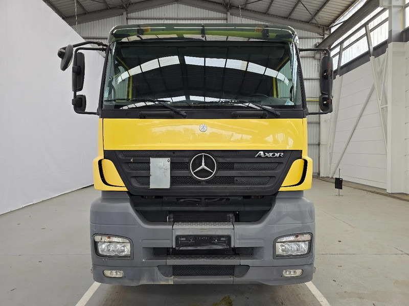 Камион со кука за подигање Mercedes-Benz Axor 2543 EURO 5 / PTO / AIRCO / EPS 3 PEDALEN / LIFTAS: слика 3