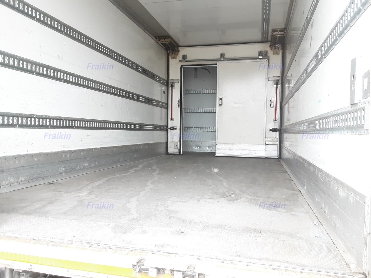 Камион ладилник за транспорт на храна RENAULT MIDLUM FRIGO MIDLUM 220.14 BITEMPERATURA: слика 3