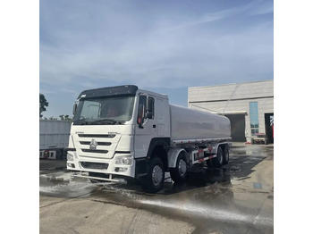 SINOTRUK 8x4 drive HOWO water sprinkler truck 30000 liters - Камион цистерна: слика 5