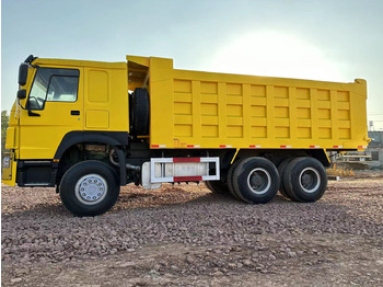 Кипер за транспорт на тешка машини SINOTRUK Howo Dump truck 371: слика 3