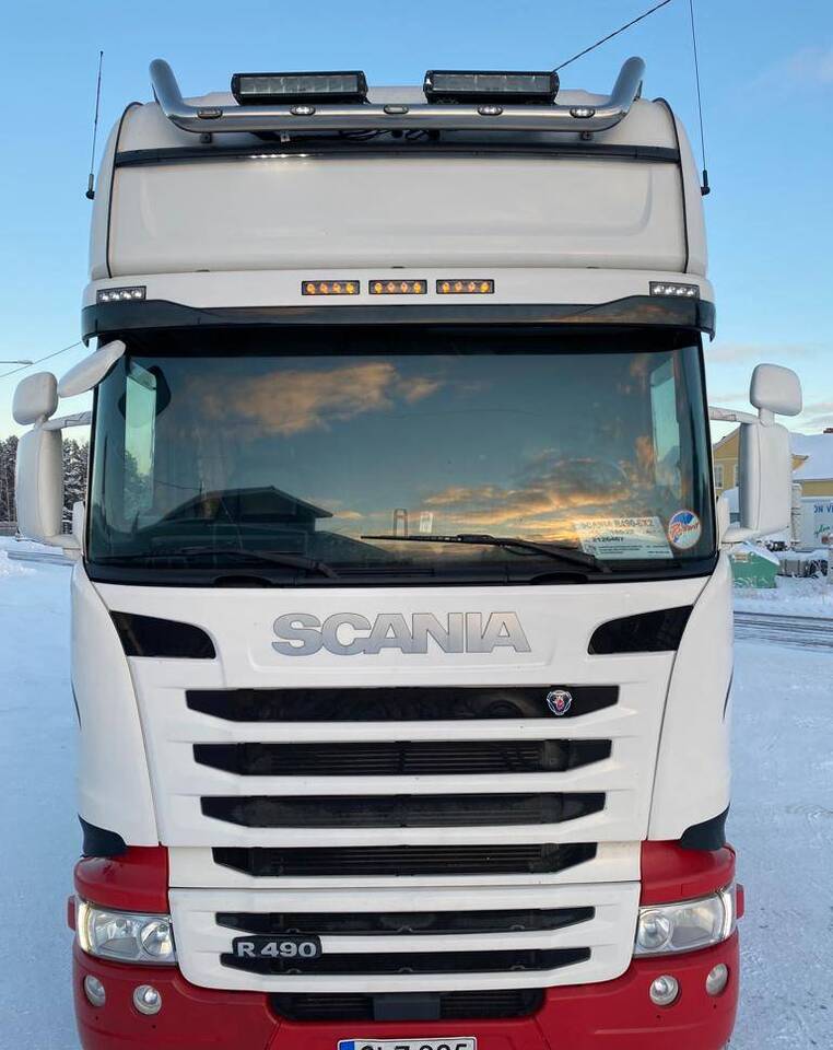Камион сандучар Scania R 490 LB: слика 6