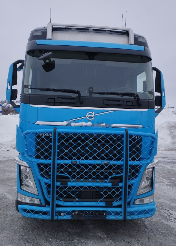 Камион со кабинска шасија Volvo FH540 6x2, XL: слика 7