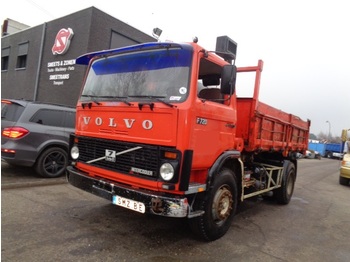 Камион со платформа Volvo FL 7 top 111000 km: слика 1