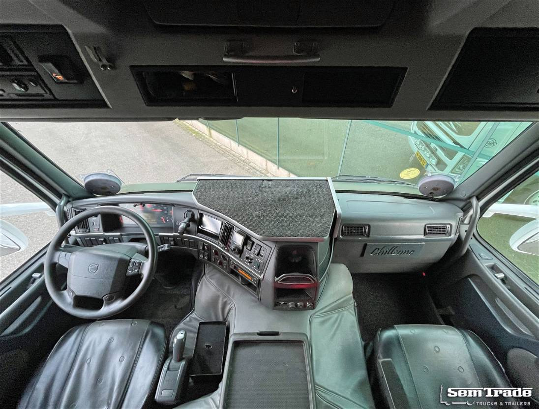 Камион ладилник Volvo FM 370 TRS Cooling Tail Lift 945 x 247 x 275 CM Inside Super Condition NEW: слика 9
