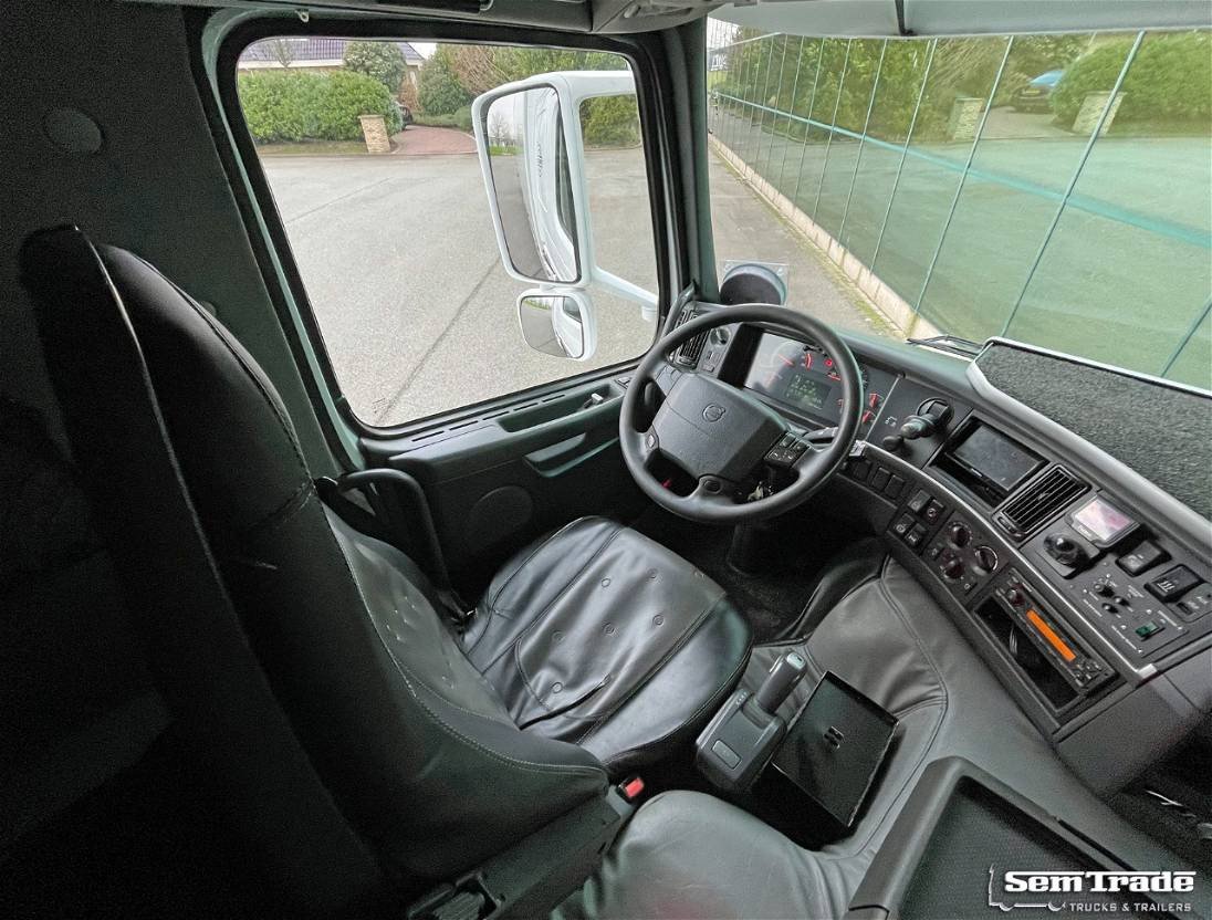 Камион ладилник Volvo FM 370 TRS Cooling Tail Lift 945 x 247 x 275 CM Inside Super Condition NEW: слика 11