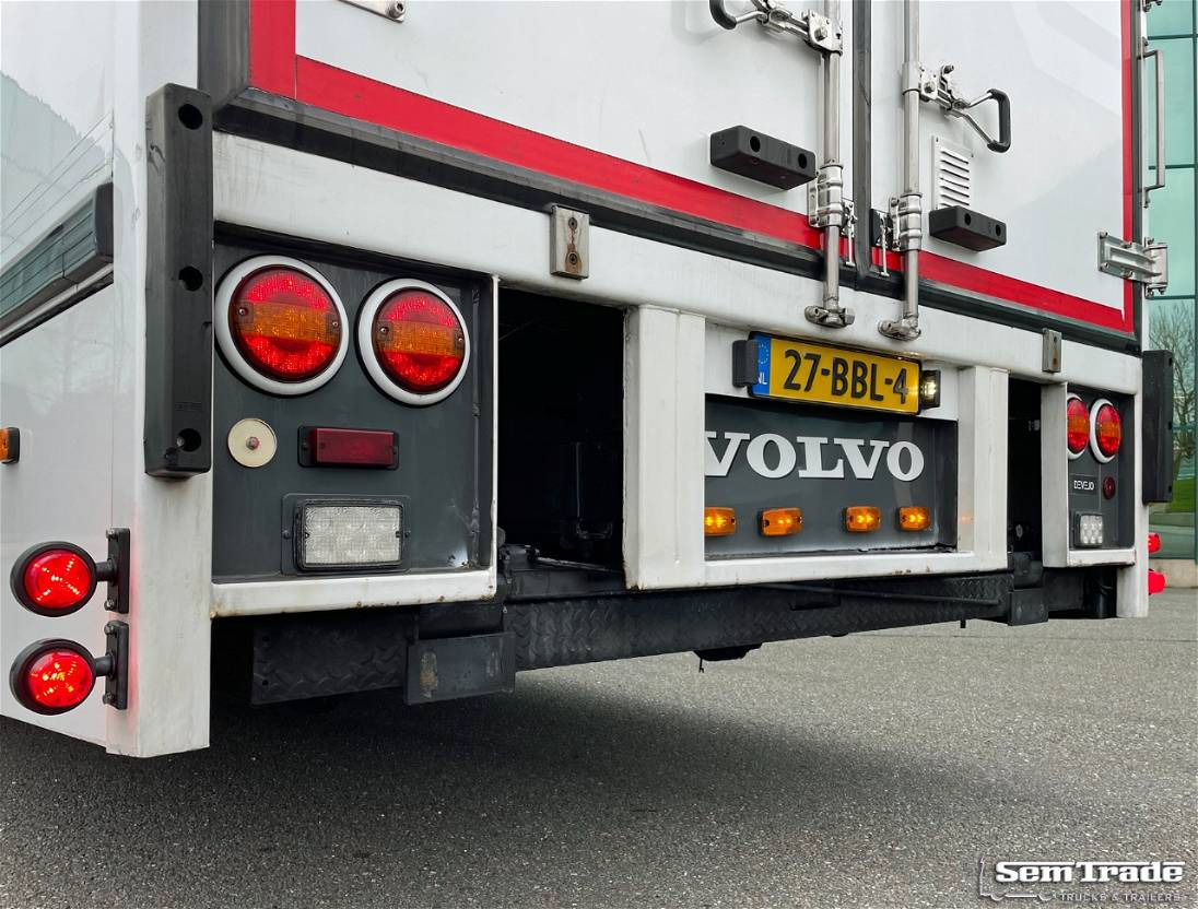 Камион ладилник Volvo FM 370 TRS Cooling Tail Lift 945 x 247 x 275 CM Inside Super Condition NEW: слика 21