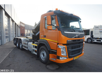 Камион со кука за подигање, Камион со кран Volvo FM 420 8x2 HMF 26 ton/meter laadkraan: слика 3