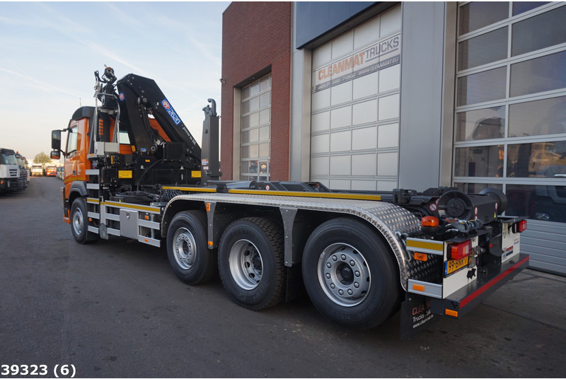Камион со кука за подигање, Камион со кран Volvo FM 420 8x2 HMF 26 ton/meter laadkraan: слика 4