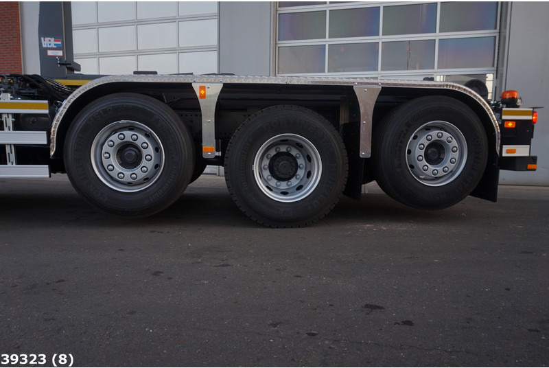 Камион со кука за подигање, Камион со кран Volvo FM 420 8x2 HMF 26 ton/meter laadkraan: слика 6