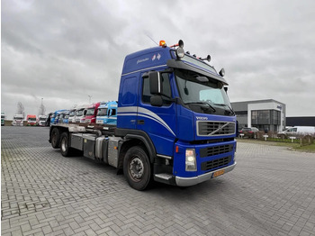 Камион со кабелски систем Volvo FM 480 Globetrotter / 6x2 / Cable Systeem / engine problem: слика 3