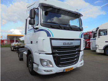 DAF XF 440 EUR6 - Камион влекач: слика 2