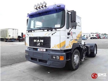 Камион влекач MAN 19.403 hydraulic top 1a: слика 1
