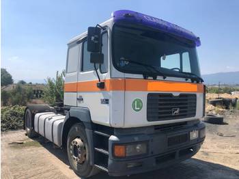 Камион влекач MAN 19.464 4X2 tractor unit - euro 2: слика 1