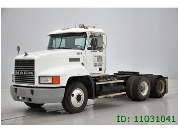 Mack CH 613 - 6X4 - On Camelback - Камион влекач