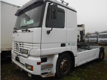 Камион влекач Mercedes Actros 1853