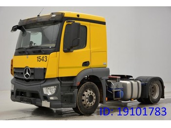 Камион влекач Mercedes-Benz Actros 1840LS - ADR: слика 1