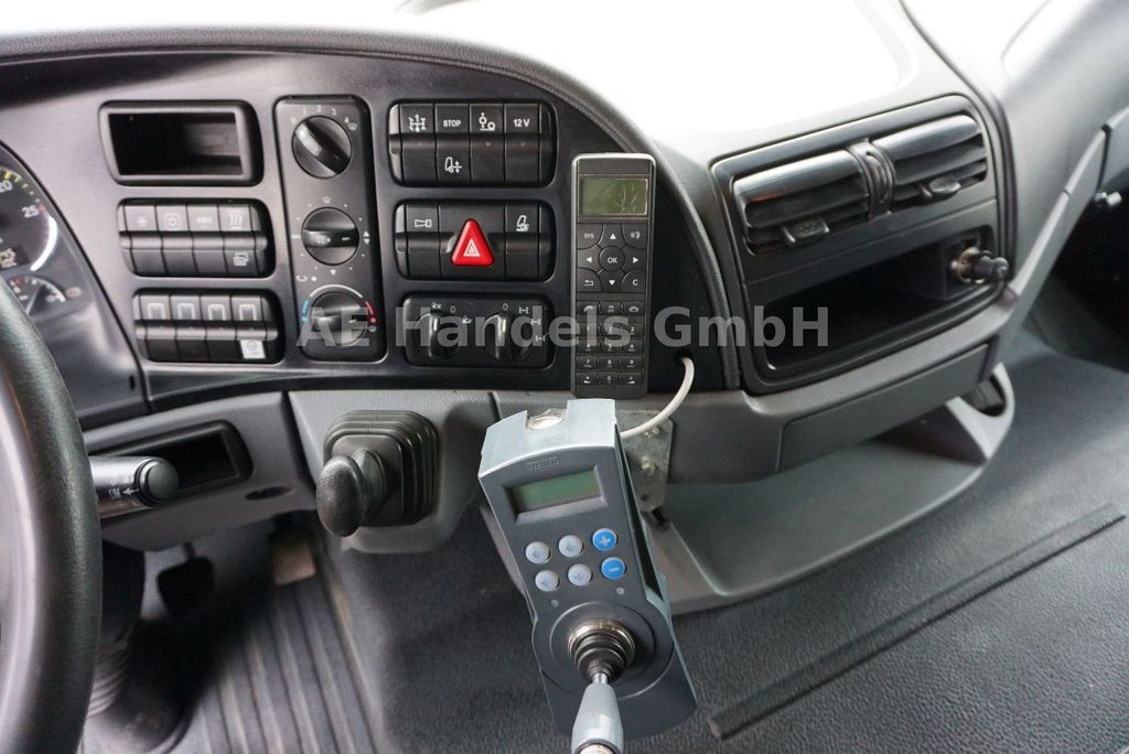 Камион влекач Mercedes-Benz Actros 2044 LAS III BL 4x4*Hydr./Winter/Pritsche: слика 25