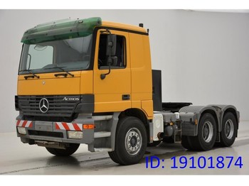 Камион влекач Mercedes-Benz Actros 3353S - 6x4: слика 1